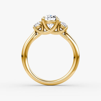 The Erelis Three Stone Oval Engagement Ring